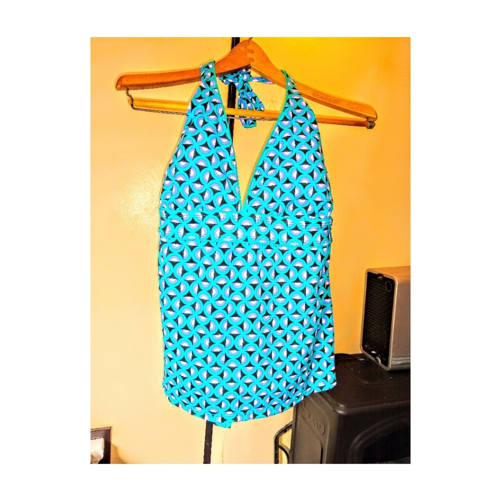 NWT South Point Geometric Tie Back Tankini Top